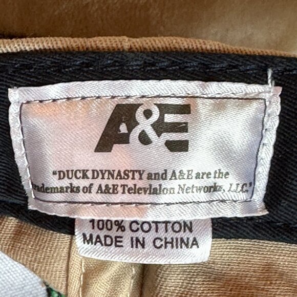 NWOT A&E Duck Dynasty Adjustable Hat - Picture 5 of 7